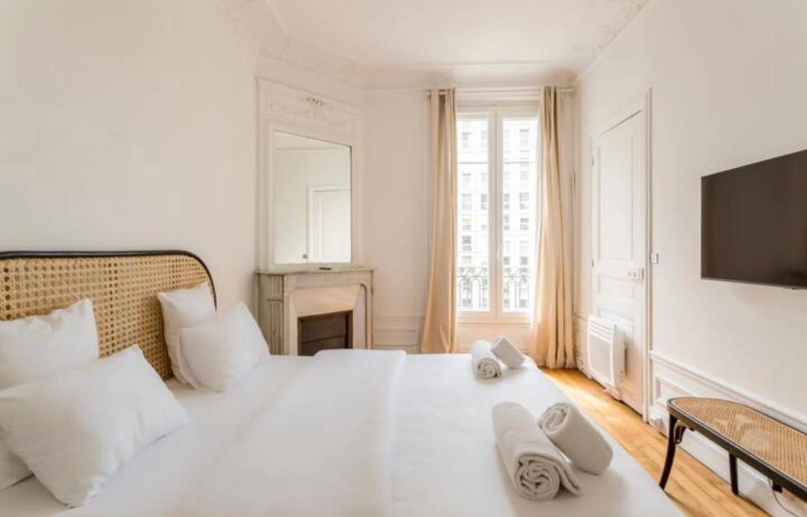 Luxury Suites Tour Eiffel Best View Paris Exterior foto